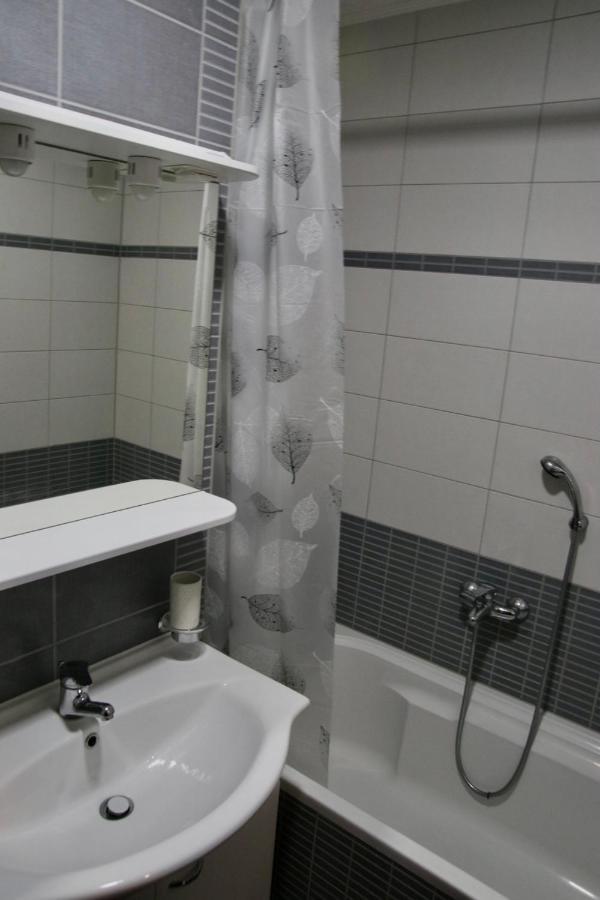 Apartment Pearl-Free Parking Makarska Luaran gambar